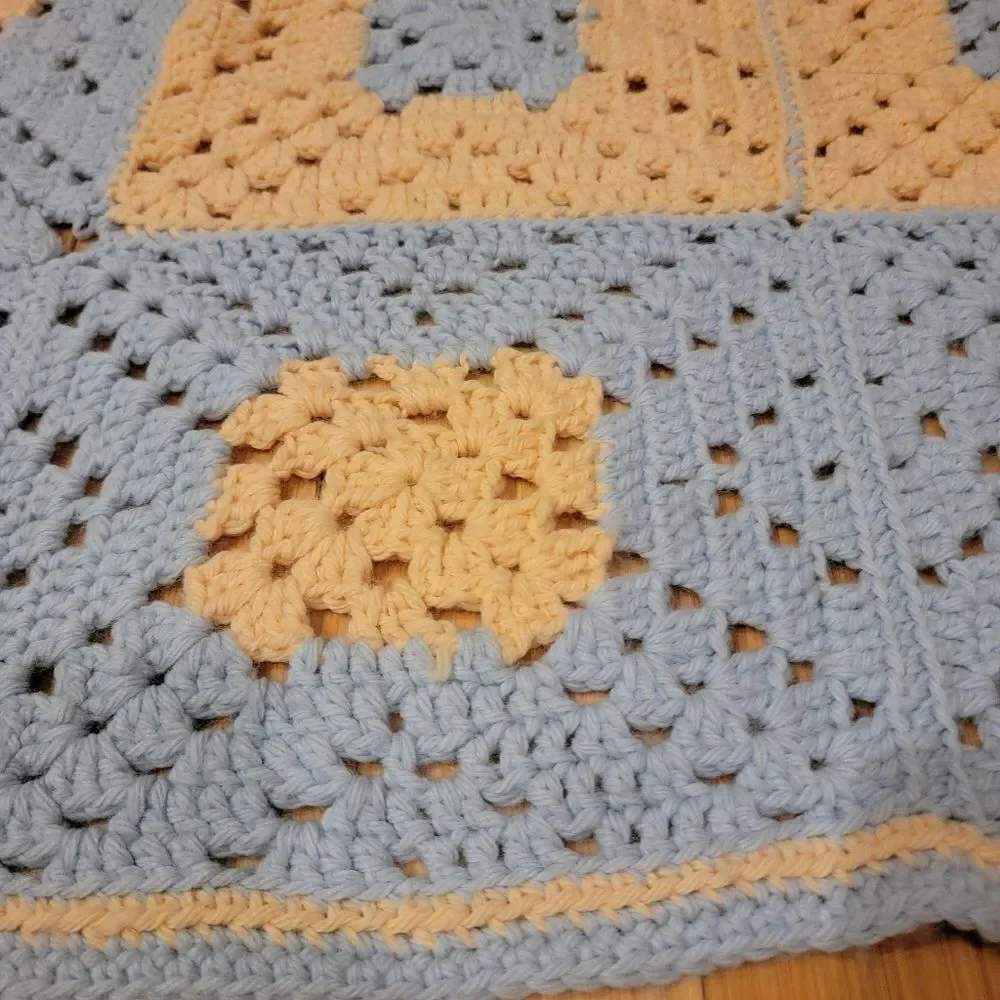 Vintage Granny Knitted Crochet Afghan Throw baby Blanket Handmade Pastel Color